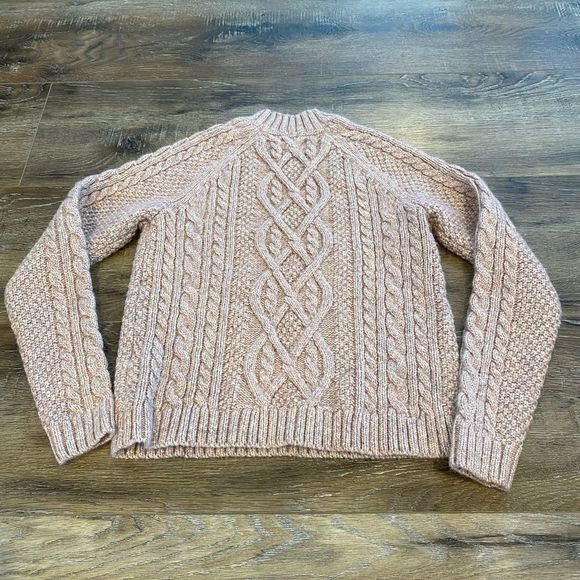 🍁50% Off Sale 🍁 Abercrombie and finch pull over Cardigan - Picture 3 of 7